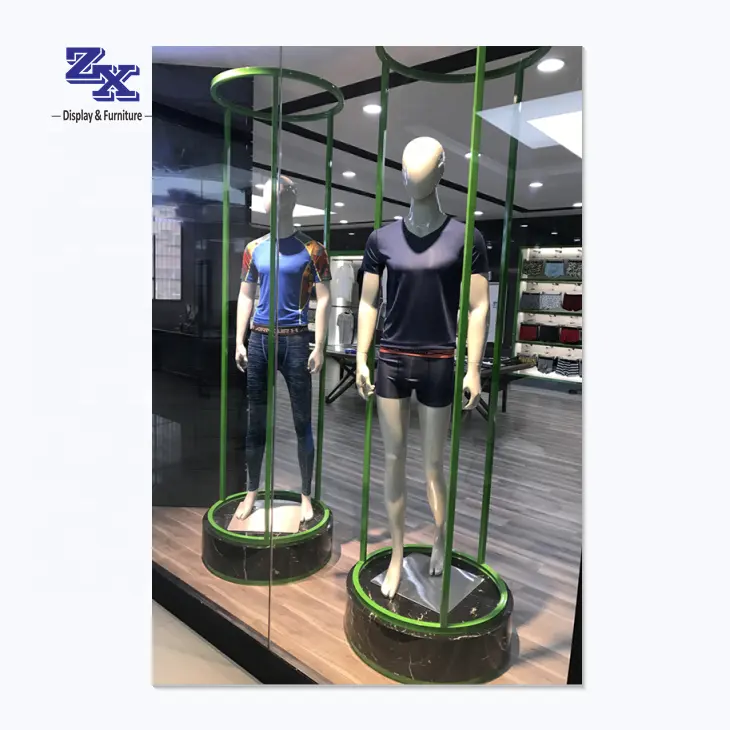 Popüler tasarım yuvarlak ahşap taban standı giyim mağazası ekran platformu