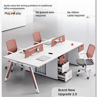 Bureau de travail extensible moderne à hauteur réglable, design en bois ouvert et modulable pour la maison et l'hôtellerie