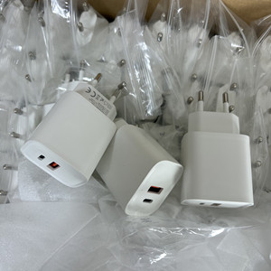 Chargeur mural <span class=keywords><strong>USB</strong></span>-<span class=keywords><strong>C</strong></span> à double port A+<span class=keywords><strong>C</strong></span> avec logo OEM, charge rapide PD 25W, chargeur de téléphone portable pour iPhone Samsung - Product Image 6