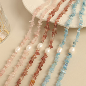 Collar de cuentas de piedra natural con forma irregular y acento de perlas, cadena para clavícula, joyería de regalo - Product Image 1