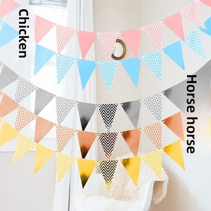 Banderines Triangulares Bronceados, Banderas Onduladas, Decoraciones para Fiestas de Cumpleaños, Guirnaldas de Papel Doradas, Plateadas y Rosas para Aniversarios - Product Image 1
