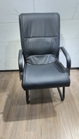 Chaise de Direction Ergonomique Moderne en Cuir PU pour Bureau et Domicile, Design Convertible, Personnalisable pour la Formation du Personnel