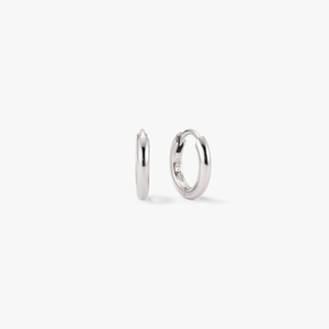 Boucles d'oreilles créoles compatibles avec le moissanite, charme éblouissant pour votre look - Product Image 1