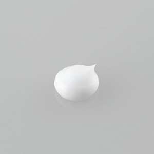 Crème pour les mains DAILY AROMA Yuzu 75g, soin quotidien hydratant aux agrumes japonais, huile de graines de Yuzu, huile essentielle, arôme frais, soin naturel de la peau - Product Image 3