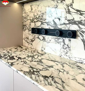 رخام أرابيسكاتو فاجلي الإيطالي الأبيض، ألواح كبيرة حديثة مصقولة، سطح مطبخ طبيعي، جزيرة مطبخ مقاومة للماء ومتينة وصديقة للبيئة - Product Image 3