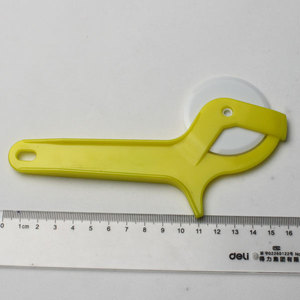Tagliapizza in plastica per la promozione - Product Image 3