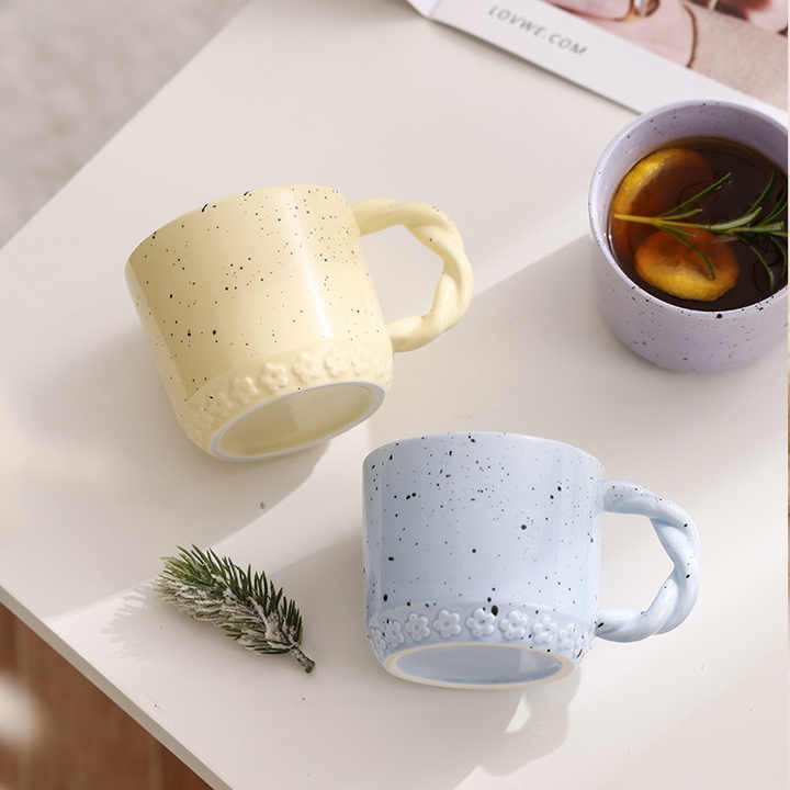 Unique embossed flower splashink braid handle custom milk cereal