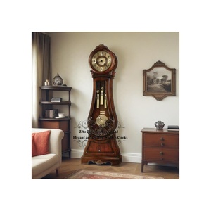 Orologio Meccanico <span class=keywords><strong>Hermle</strong></span> con <span class=keywords><strong>Pendolo</strong></span> Dorato, Specchi Decorativi sul Retro, Quadrante Lucido, Cassa in Legno Massiccio e Fasce Decorative - Product Image 3