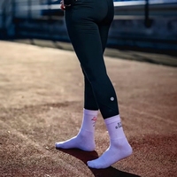 Chaussettes de course personnalisées pour marathon professionnel Chaussettes de sport de randonnée personnalisées Chaussettes de cyclisme respirantes à haute élasticité Usine OEM