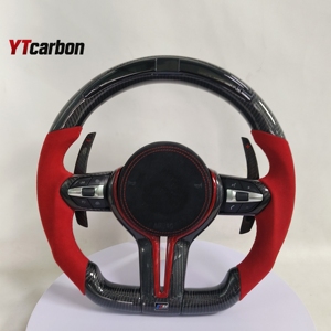 YTcarbon per BMW <span class=keywords><strong>Serie</strong></span> <span class=keywords><strong>1</strong></span> F20 <span class=keywords><strong>F21</strong></span> 125i 1M Volante in Vera Fibra di Carbonio Personalizzato con Paddle Shifter LED Rosso e Rivestimento in Pelle Scamosciata - Product Image 1