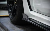 Jupes latérales en carbone brillant, séparateurs de panneaux latéraux, kit carrosserie sport pour berline et hayon