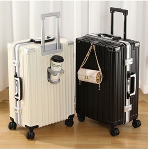<span class=keywords><strong>Lot</strong></span> de valises en gros 20, 22, 24, 26 pouces avec port USB intégré, porte-gobelet pliable et crochet, idéal pour les sorties quotidiennes en extérieur - Product Image 6