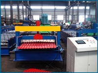Machine de formage de panneaux muraux métalliques légers à effet vague d'eau et de tuiles de toiture ondulées avec roulement en acier coloré et moteur