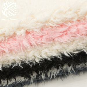 Оптовая продажа с фабрики, Lluma, мех льва, полиэстер, плюшевая ткань, пилинг, ПВ, плюшевая длинная ворсовая ткань из искусственного меха для куртки - Product Image 1