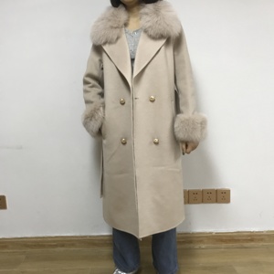 Nuovo <span class=keywords><strong>cappotto</strong></span> 2023 famoso da <span class=keywords><strong>donna</strong></span> <span class=keywords><strong>in</strong></span> <span class=keywords><strong>Cashmere</strong></span> lungo con collo <span class=keywords><strong>in</strong></span> vera pelliccia da <span class=keywords><strong>donna</strong></span> con rivestimento <span class=keywords><strong>in</strong></span> pelliccia di lusso doppiopetto - Product Image 4