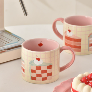 Taza de Café de Porcelana con Forma de Pastel de Dibujos Animados, Precio Competitivo, Personalizable, Regalo Empresarial, Reutilizable, Apta para Alimentos, Lavavajillas y Microondas - Product Image 1