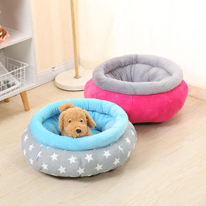 Cama para Mascotas Ecológica de Terciopelo Transpirable, Diseño Cálido y Acogedor para Gatos y Perros Pequeños, Suave y Relajante - Product Image 3