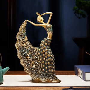 Ornamenti da Scrivania in Stile Europeo di Lusso Creativo, Decorazioni per la Casa, Oggetti in Resina in Confezione Colorata - Product Image 2