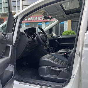 Voiture d'<span class=keywords><strong>occasion</strong></span> de haute qualité à vendre Volkswagen <span class=keywords><strong>Touran</strong></span> L modèle 2018 280TSI DSG Version Confort MPV Réservation avec dépôt accepté - Product Image 5