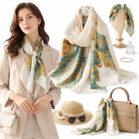 Selendang Sutra Satin 90cm Motif Bunga Warna Krem dan Emas untuk Wanita, Pakaian Musim Semi dan Musim Panas