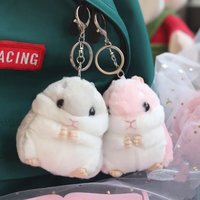 Porte-clés en peluche hamster, adorable pendentif poupée dodue avec rembourrage en coton PP pour sac d'école, accessoires et cadeau pour filles