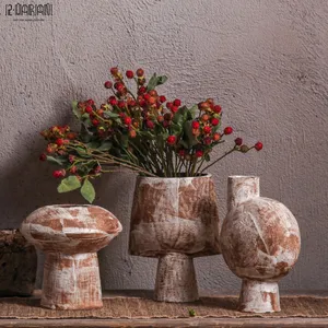 Vaso de cerâmica chique gasto para salas de estar e hotéis, novo design Art Déco de porcelana com flores