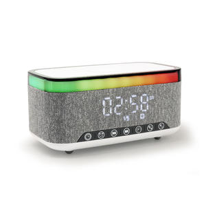 Altavoces inalámbricos BT 6 en 1, reloj despertador LED Digital, altavoz TF/<span class=keywords><strong>FMradio</strong></span>, luz nocturna redonda para cabecera, cargador inalámbrico de 15W - Product Image 1