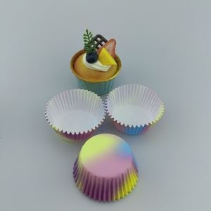 Moules à cupcakes jetables motif ciel étoilé, galaxie, nébuleuse, design à paroi ondulée, logo personnalisable, vente en gros directe usine - Product Image 5