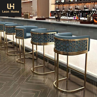 Chaise de bar haute de luxe en velours avec pieds en acier inoxydable, idéale pour cuisine et comptoir – Offre spéciale