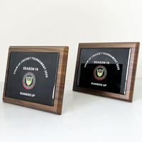 Trophée d'entreprise en bois et cristal avec gravure personnalisée MH-NJ00678