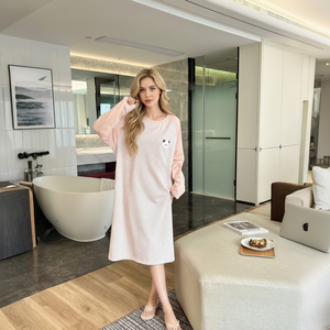 Mono de manga larga de algodón para mujer, estilo informal y sencillo, con cuello redondo, vestido largo maxi para estar en casa, ropa de descanso para damas. - Product Image 1