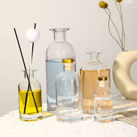 Prix d'usine 90ml 150ml Bouteille diffuseur personnalisée en verre Bouteille diffuseur à roseaux pour la maison avec joint en liège Bouteille en verre pour aromathérapie et parfum