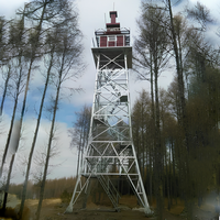Tour de surveillance en treillis d'acier structurel haute résistance galvanisé à chaud anticorrosion, durée de vie de plus de 30 ans