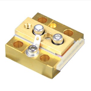 Nouvelle diode laser infrarouge 80W 940nm <span class=keywords><strong>CS</strong></span> à barre unique montée, haute précision pour les applications de communication et de laser à fibre - Product Image 6