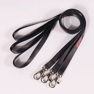 Cordón para el Cuello de Poliéster Morado con Divertido Logotipo de Anime, Impresión Serigráfica y Gancho Giratorio Negro - Product Image 5