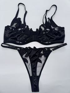 Set di Lingerie Sexy da Donna in Pizzo Nero Floreale Lavorato a Maglia, <span class=keywords><strong>Reggiseno</strong></span> <span class=keywords><strong>Push</strong></span>-<span class=keywords><strong>up</strong></span> 3/4 Cup con Ferretto e Perizoma <span class=keywords><strong>Trasparente</strong></span> in Rete, Non Imbottito - Product Image 2