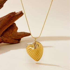 Серьги-сердечки <span class=keywords><strong>LYN</strong></span> в европейско-американском стиле, позолоченные 18-каратным золотом, из нержавеющей стали, легкий люкс, модный ювелирный набор для годовщины - Product Image 2