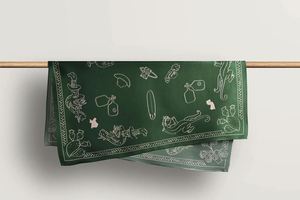 Pañuelo Personalizado para Boda, Pañuelo de Satén con Diseño Paisley, Pañuelo para el Cuello, Personaliza tu Propio Pañuelo, Pañuelo para el Cuello para Despedida de Soltera, Pañuelo con Texto Personalizado - Product Image 3
