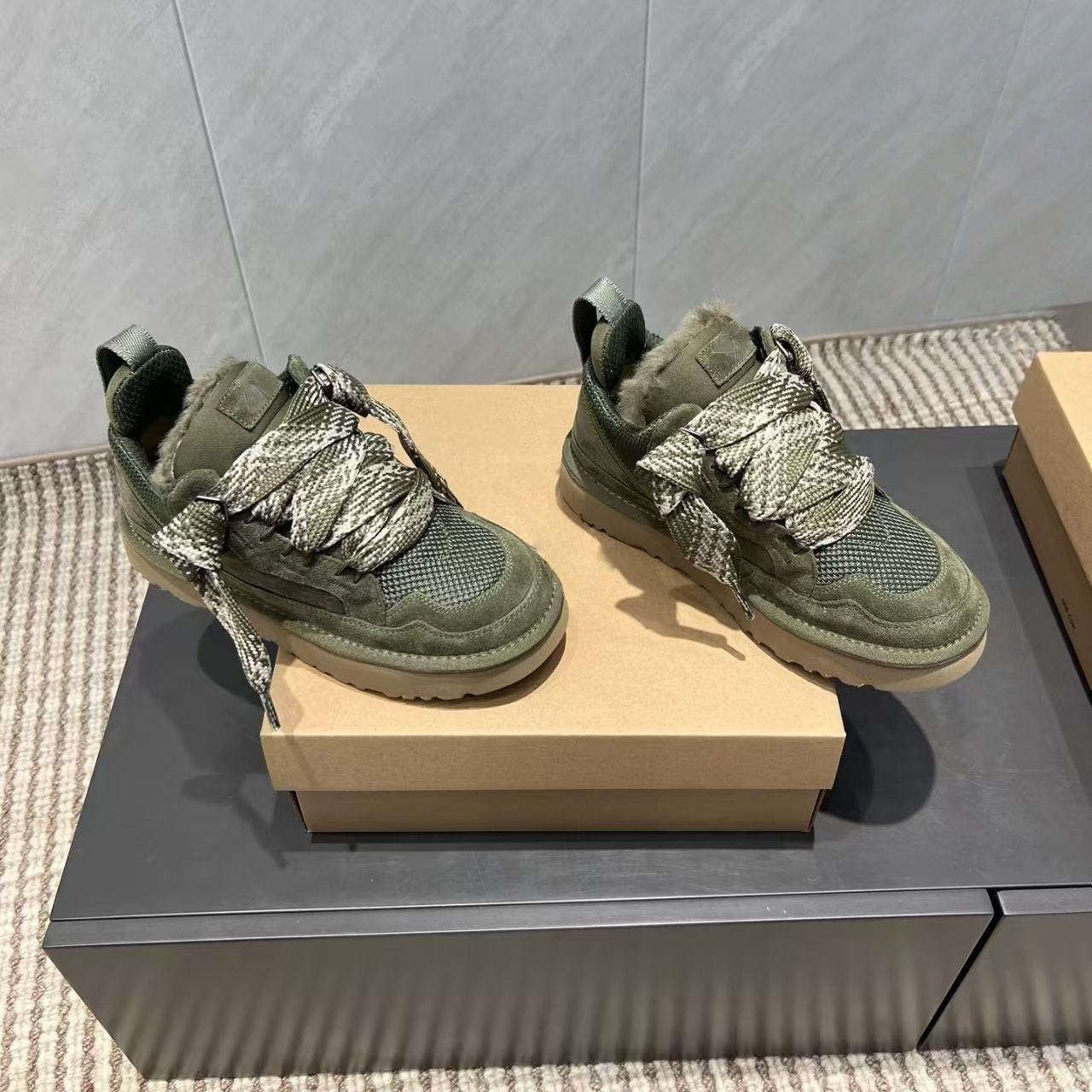 สีเขียว