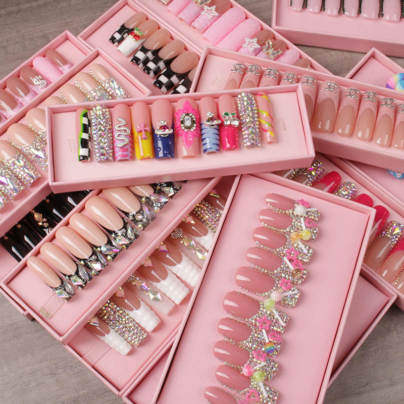 Handmade 3D Luxury INS Style Acrylic False Nails High Quality Sparkling Rhinestone Flower Wholesale Artificial Fingernails