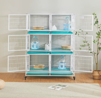 Grand pigeonnier à trois niveaux avec conception anti-évasion, structure en acier, nichoirs pour l'élevage domestique et l'accouplement des pigeons