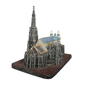 Modèle de Cathédrale Gothique, Statue de Collection en Résine, Figurine d'Architecture Décorative pour Décoration Intérieure - Product Image 2