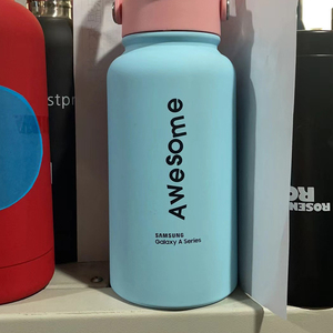 Taza Térmica de Viaje con Logotipo Personalizado, Termo de Acero Inoxidable, Botella de Agua Deportiva de 32oz/40oz, Botella de Agua Aislada con Pajita Abatible - Product Image 5