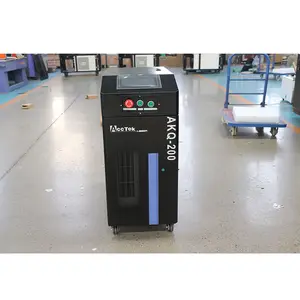 Puls-Blügellaser-Reinigungsmaschine 200 W 300 W JPT-Lasergenerator für Metallrost-, Farbentfernung