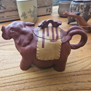 éléphant vintage en céramique - France