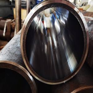 Tube hydraulique en aluminium sans soudure, alliage 6061 6063, extrusion <span class=keywords><strong>de</strong></span> précision, léger, résistant à <span class=keywords><strong>la</strong></span> corrosion, haute résistance, fabrication industrielle - Product Image 3