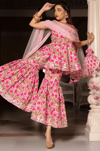 Acheter Nazakat rose coton main bloc Sharara ensemble avec filet doux Dupatta et sac Potli Floral conçu Sharara ensemble - Product Image 2