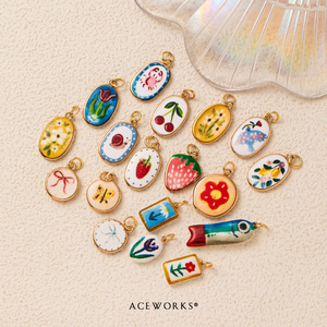 Vínculos de la Vida |   Colgantes de latón chapados en oro de 18 quilates pintados a mano para la creación de joyas |   Belleza Unisex para el Día a Día - Product Image 3