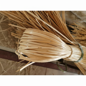 ชุดเฟอร์นิเจอร์หวายสำหรับลานบ้าน ผลิตในเวียดนาม เป็นมิตรกับสิ่งแวดล้อม ขายส่ง พร้อมกระเป๋าเก็บเก้าอี้เสริม สีขาวธรรมชาติ คุณภาพสูง - Product Image 1