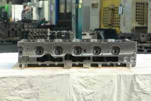 Ensemble de culasse à came simple Pièces de moteur d'excavatrice Nouvelle culasse Ensemble de pièces de rechange pour moteur Isx15 - Product Image 4